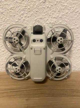 DJI Neo