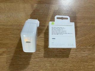 Cargador Apple MacBook Air 30W + Cable USB-C
