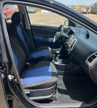 Hyundai i20 Negro