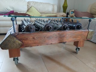 Mesa de centro trillo antiguo