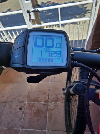 Bici Montaña Eléctrica Whistle doble suspensión