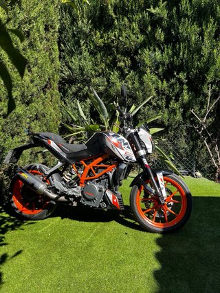 KTM Duke 390 ABS A2
