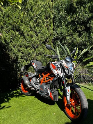 KTM Duke 390 ABS A2