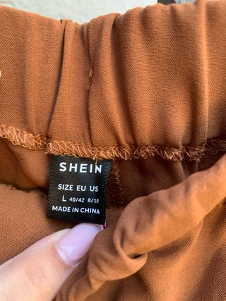 Pantalón ancho marrón