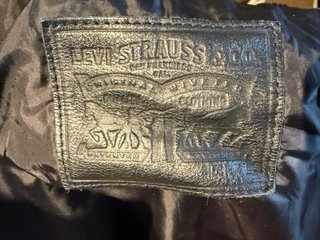 Chaqueta Levi's de Piel Negra