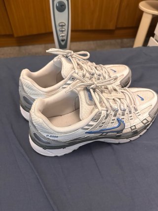 Tenis Nike P-6000 Azul/Gris/Blanco
