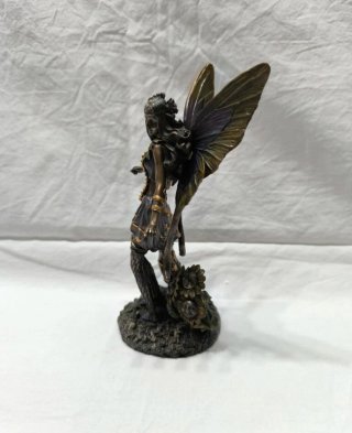 Figura Veronese Studio Collection Hada fantasía
