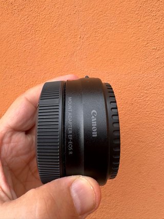 Adaptador Canon EF-EOS R