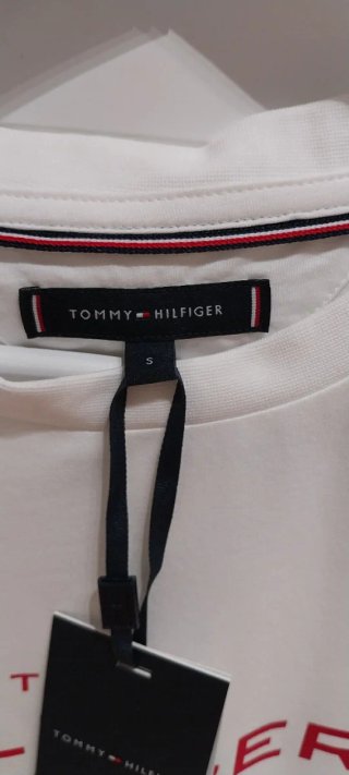Camiseta Tommy Hilfiger Blanca