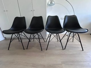Juego de 5 Sillas Negras Diseño Moderno