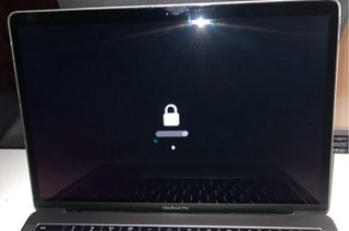 MacBook Pro A1708 PARA PIEZAS Bloqueo EFI Sin SSD