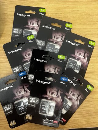 Pack Informática: SSD, Switch, Adaptador WiFi, HDD