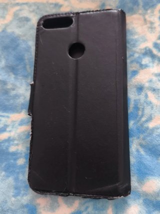 Custodia telefono nera a portafoglio similpelle
