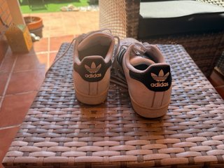 Zapatillas Adidas Superstar Talla 42 (2/3)