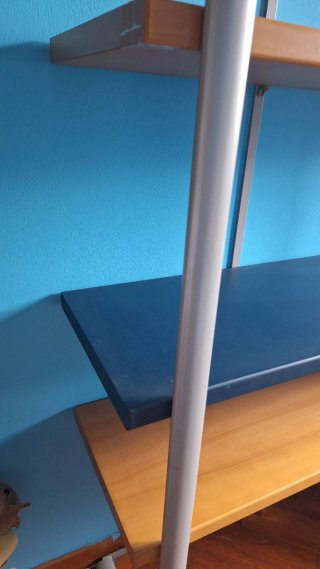 Estantería Metálica y Madera