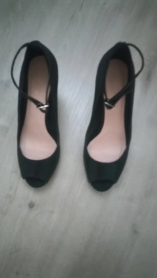 Zapatos de tacón Marypaz negros