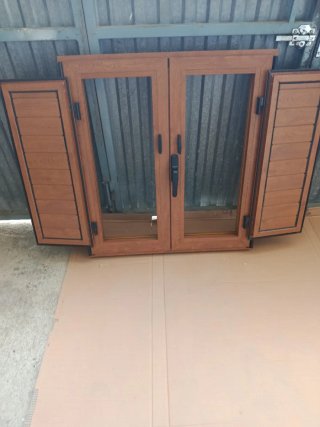 Ventana oscilobatiente rotura puente térmico