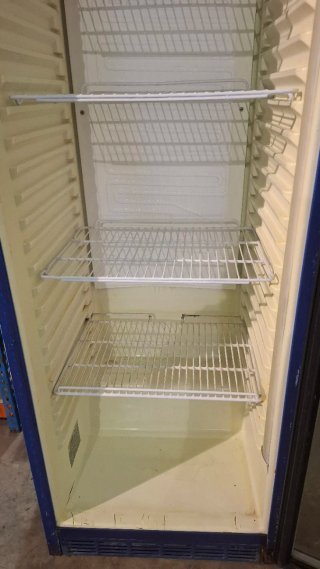Vitrina Frigorífica Vertical Pepsi.