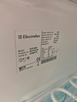 Arcón Congelador Vertical Electrolux