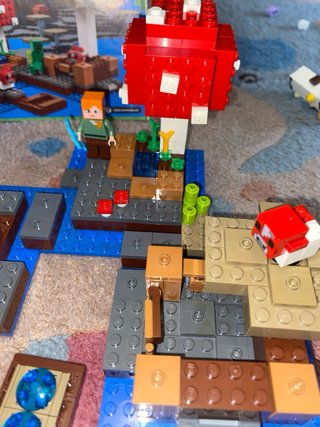 LEGO Minecraft 21129 - Isola dei Funghi