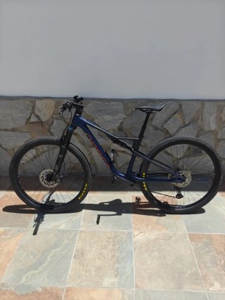 Orbea Oiz H30 2025 Mejorada a la carta XT y FOX