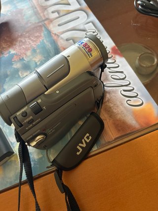 Videocámara JVC GR-D60E Plata/Gris
