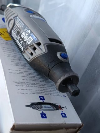 DREMEL 3000 HERRAMIENTA ROTATIVA