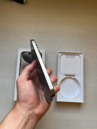 iPhone 15 Pro Titanio Natural PEZZI ORIGINALI