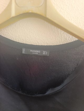 Camiseta Mango Negra Talla L