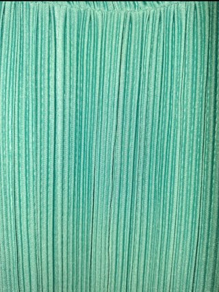 Vestido H&M verde plisado