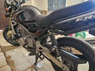 Kawasaki ER5 Negra