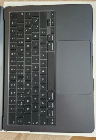 MacBook Air M4 13,6"