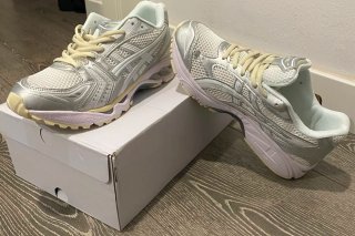Zapatillas Asics Blancas/Gris Talla 41