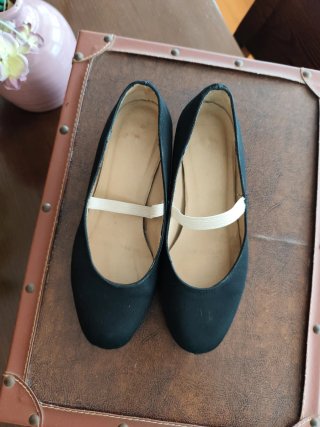 Zapatos Alicantina Talla 33 Negros