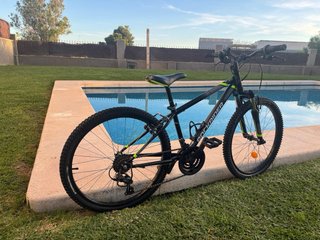Bicicleta Rockrider ST500 niños entre 9 y 12 años