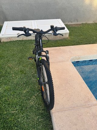 Bicicleta Rockrider ST500 niños entre 9 y 12 años