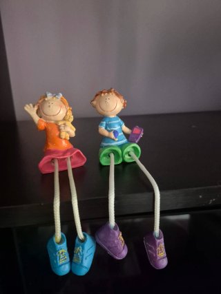Figuras infantiles cerámica niño y niña