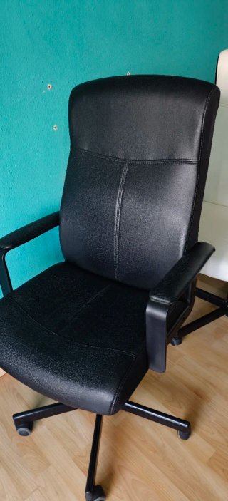 Sillas de escritorio (2 unidades)