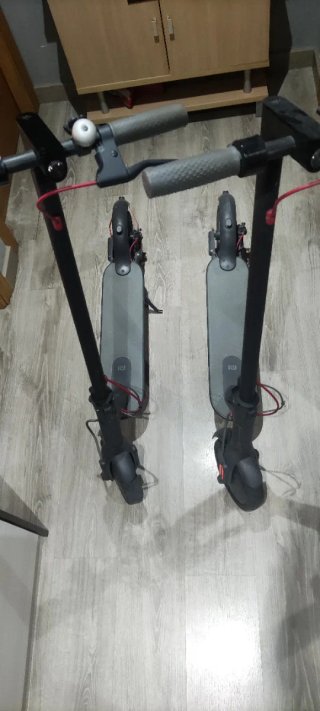 2 Patinetes Eléctricos Xiaomi M365