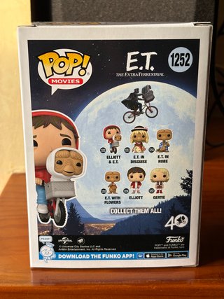 Funko Pop! #1252 Elliott & E.T. Movies
