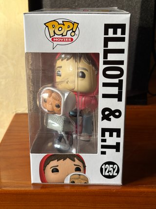 Funko Pop! #1252 Elliott & E.T. Movies