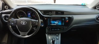 Toyota Auris 2016