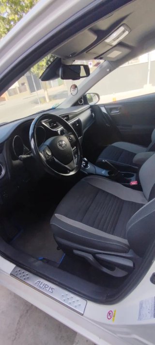Toyota Auris 2016