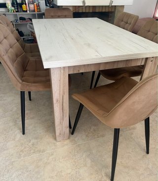 Mesa y 6 Sillas Comedor