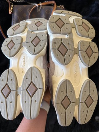 Zapatillas New Balance 9060 Beige/Gris