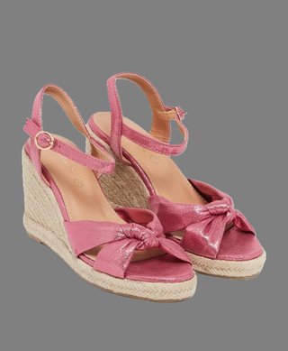 Sandalias de cuña doradas talla 39