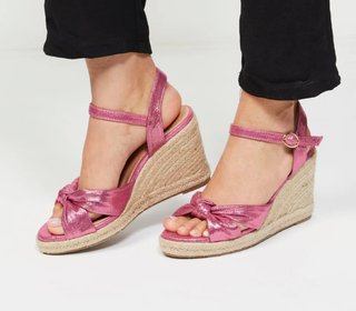 Sandalias de cuña doradas talla 39