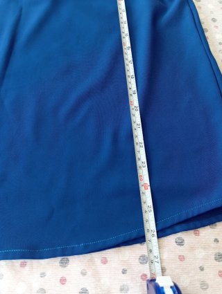 Blusa mujer sin mangas cuello pico azul