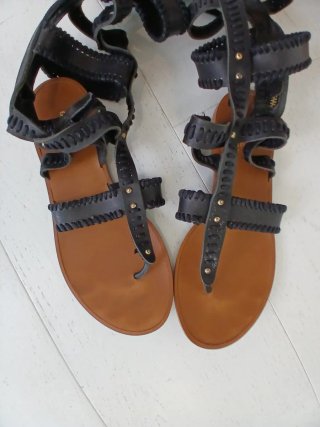 Sandalias romanas Guts&Love piel talla 39.