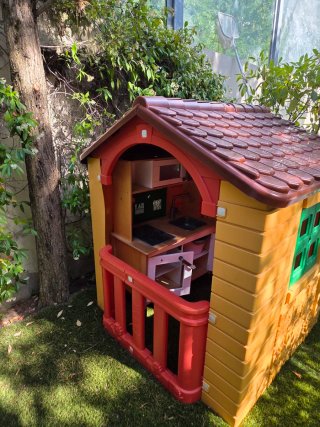 Casita de jardín Feber